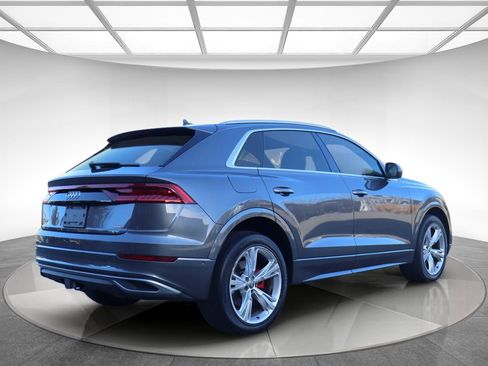 Used 2019 Audi Q8 Premium Plus w/ Premium Plus image 8