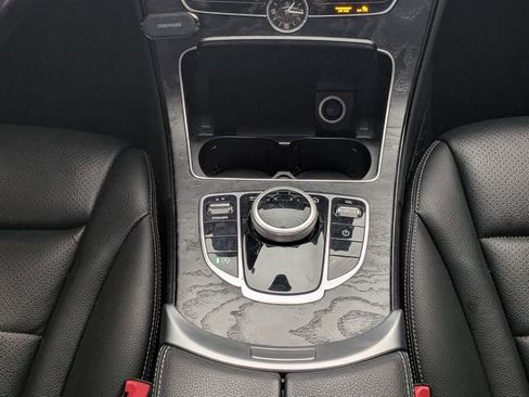 Used 2019 Mercedes-Benz C 300 Sedan image 17