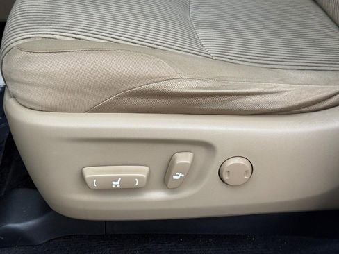 Used 2010 Toyota 4Runner SR5 image 20