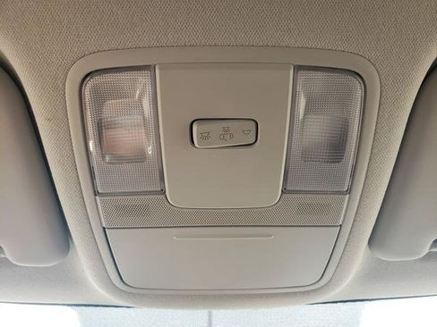 Used 2020 Kia Soul LX FWD image 21