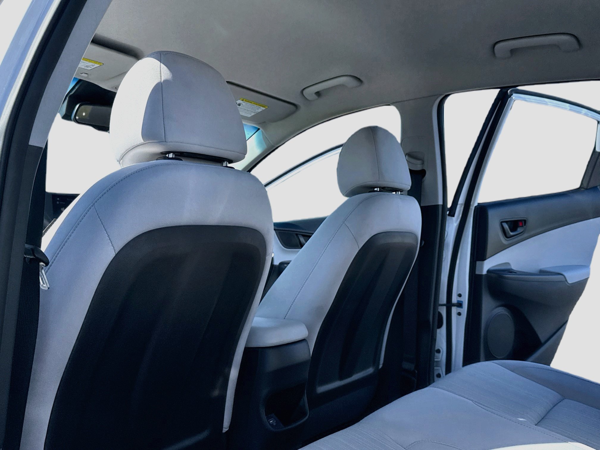 Certified 2023 Hyundai Kona SEL AWD/4WD image 20