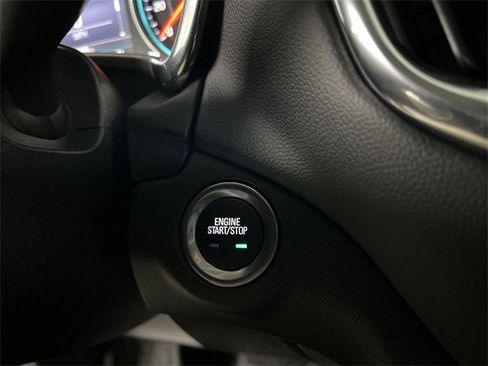 Used 2022 Chevrolet Equinox LT image 16