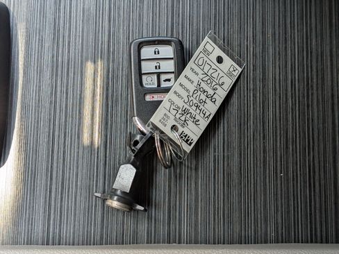Used 2016 Honda Pilot EX image 34
