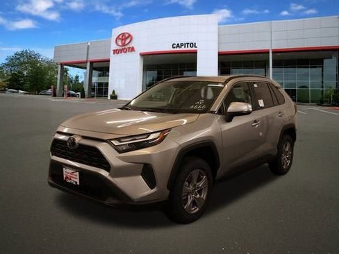 New 2025 Toyota RAV4 XLE image 5