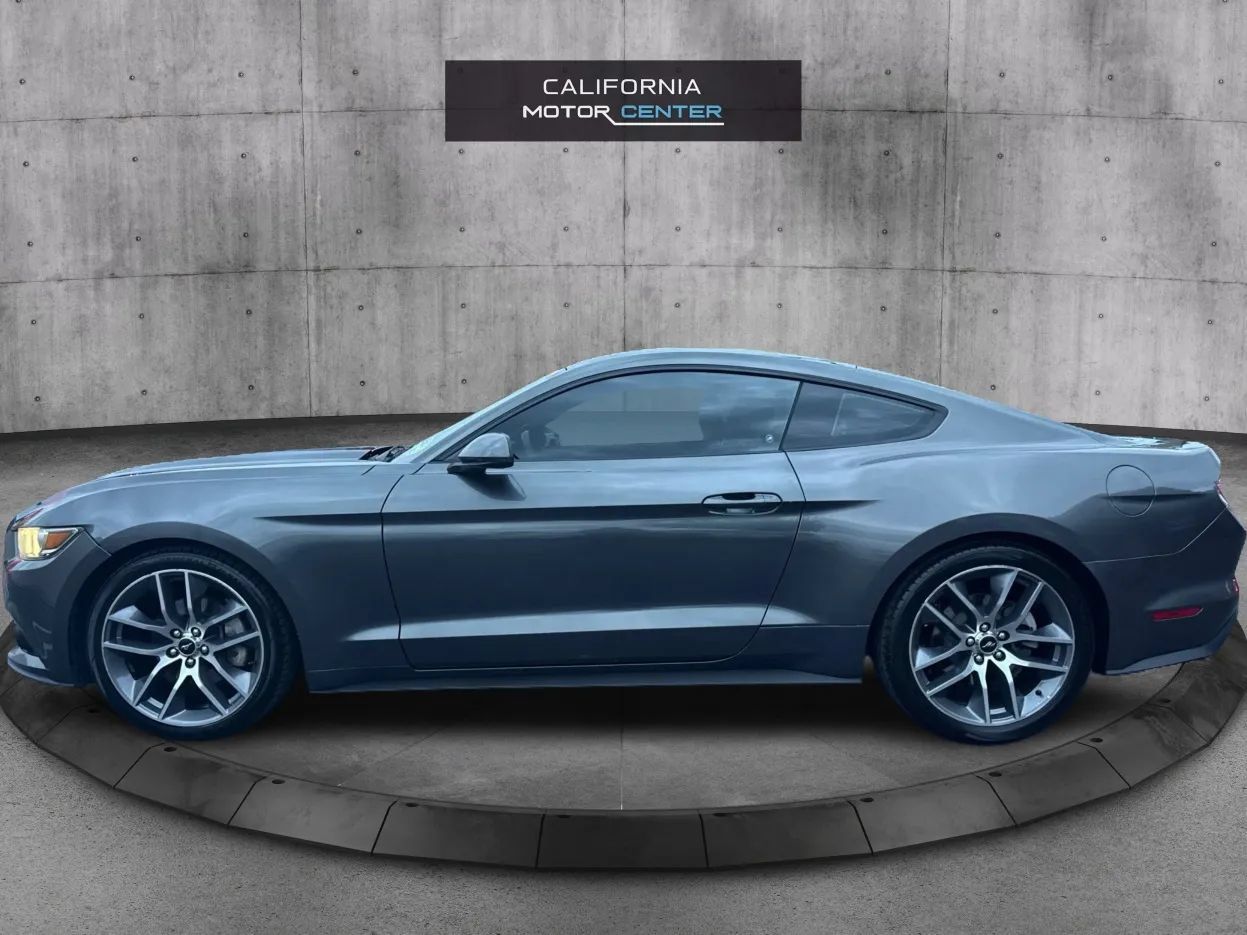 Used 2015 Ford Mustang Premium RWD image 8