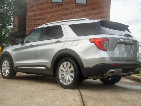 Used 2021 Ford Explorer Limited w/ Hybrid Equipment Group 310A AWD/4WD image 7