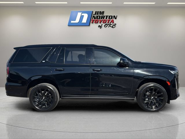 Used 2024 Cadillac Escalade Sport Platinum w/ LPO, ONYX Package AWD/4WD image 4