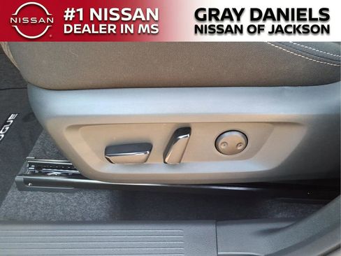 New 2026 Nissan Rogue SV image 13