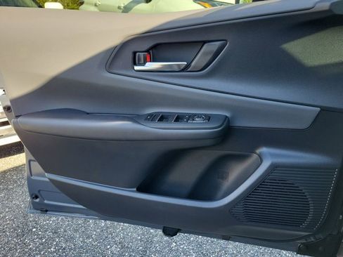 Used 2023 Toyota Prius XLE image 35