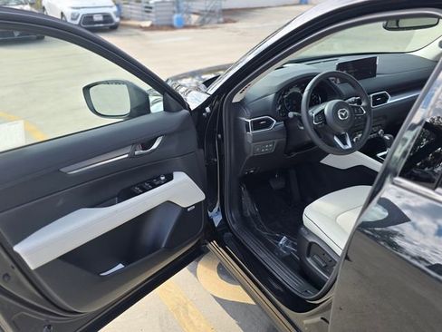 New 2025 MAZDA CX-5 AWD 2.5 S w/ Premium Plus Pkg image 35