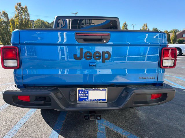 Used 2020 Jeep Gladiator Sport w/ Quick Order Package 24S AWD/4WD image 7