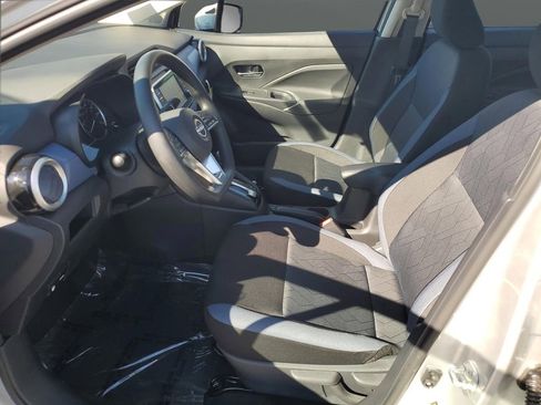 New 2025 Nissan Versa SV w/ Trunk Package image 4