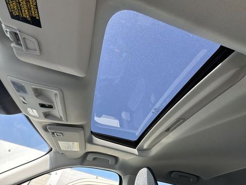 New 2025 Ford Maverick XLT w/ XLT Luxury Package image 21