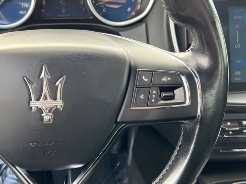 Used 2019 Maserati Ghibli S Q4 AWD/4WD image 47