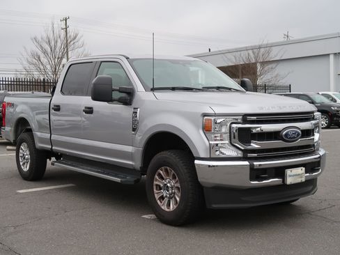 Used 2021 Ford F250 XL w/ STX Appearance Package image 13