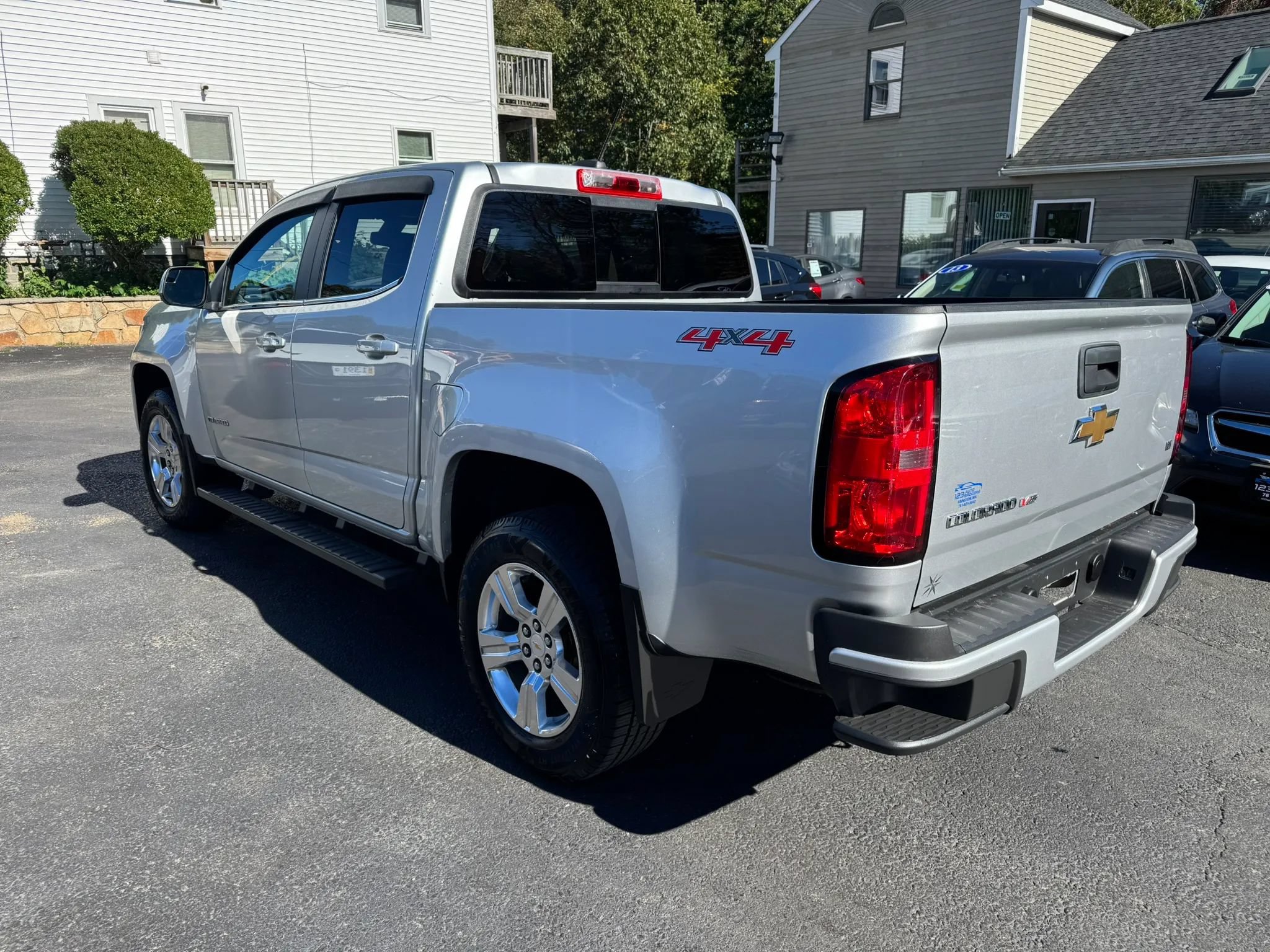 Used 2019 Chevrolet Colorado LT w/ LT Convenience Package AWD/4WD image 5