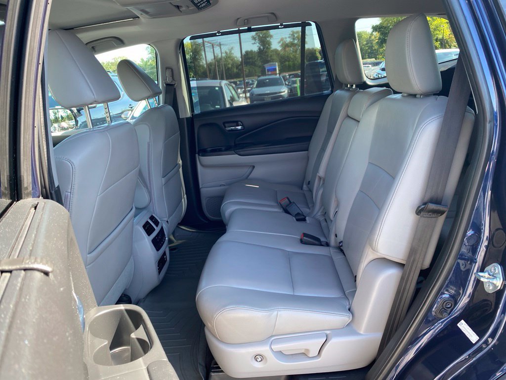 Used 2016 Honda Pilot Touring image 14
