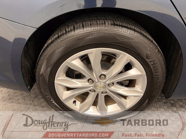 Used 2020 Chevrolet Malibu LT FWD image 15