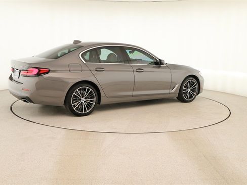 Used 2022 BMW 540i w/ M Sport Package image 7