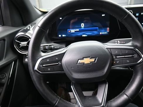 Used 2026 Chevrolet Equinox LT w/ LPO, Floor Liner Package image 8