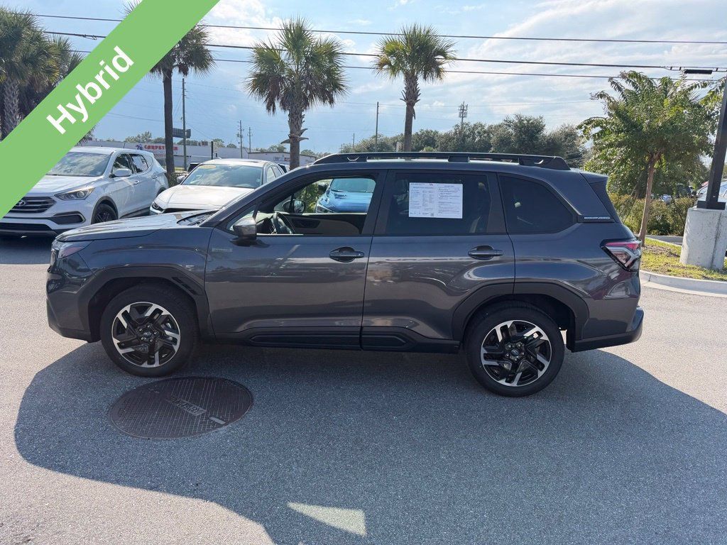 Used 2026 Subaru Forester Premium AWD/4WD image 8