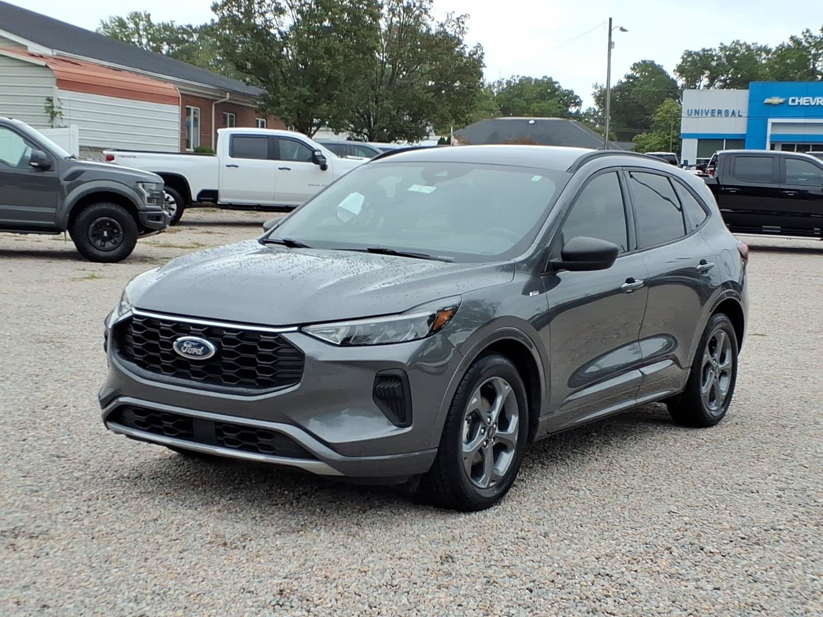 Used 2023 Ford Escape ST-Line w/ Tech Pack #1 FWD image 3