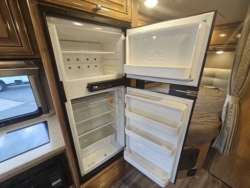 Used 2017 Mercedes-Benz Sprinter 3500 image 27