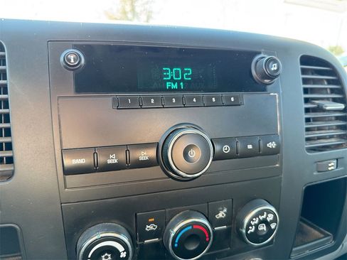 Used 2012 GMC Sierra 2500 W/T image 13