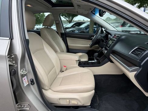 Used 2015 Subaru Legacy 2.5i Limited AWD/4WD image 33
