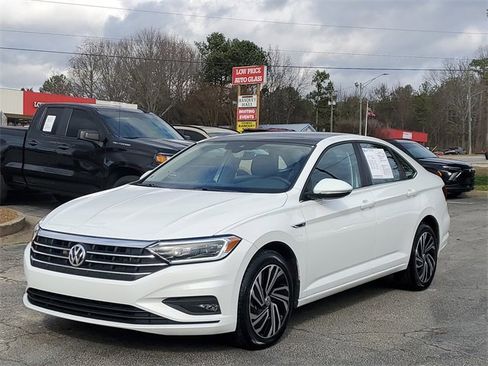 Used 2021 Volkswagen Jetta SEL Premium image 1