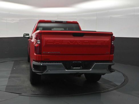 Used 2023 Chevrolet Silverado 1500 LT AWD/4WD image 7