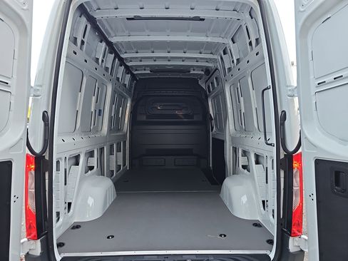 New 2026 Mercedes-Benz Sprinter 2500 image 13