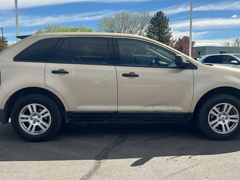 Used 2007 Ford Edge SE image 4