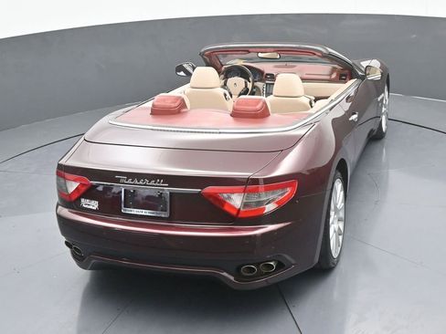 Used 2015 Maserati GranTurismo Convertible image 42