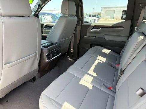 Used 2025 GMC Sierra 1500 SLT w/ SLT Premium Plus Package AWD/4WD image 21
