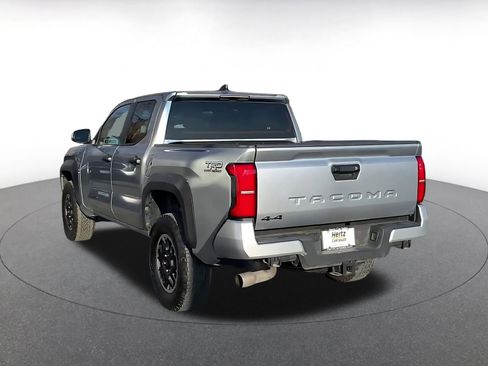 Used 2025 Toyota Tacoma TRD Off-Road image 11