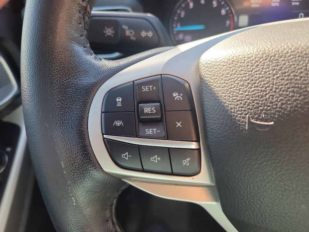 Certified 2022 Ford Explorer Limited w/ Equipment Group 301A RWD image 29