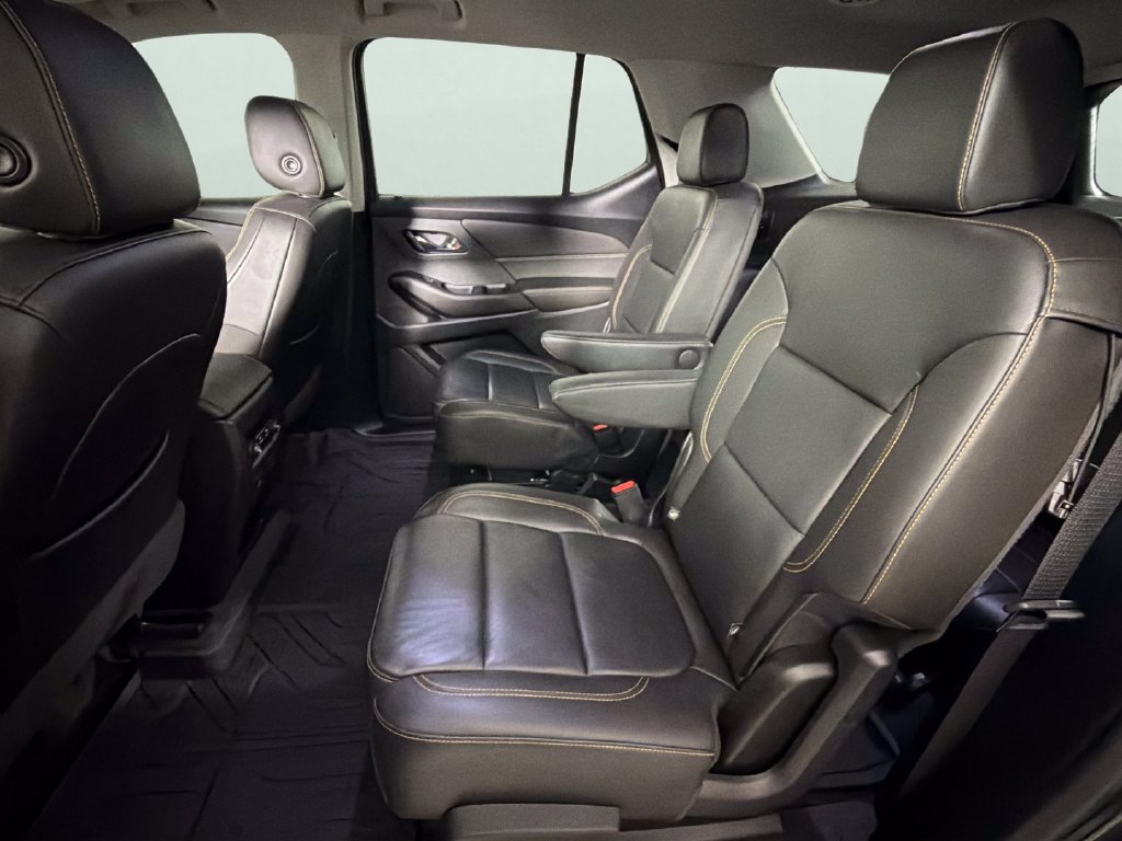 Used 2020 Chevrolet Traverse RS w/ LPO, Floor Liner Package FWD image 25