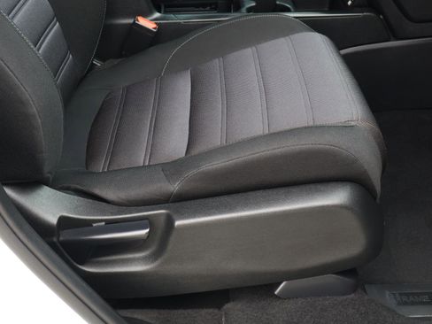 Used 2022 Honda CR-V EX image 18