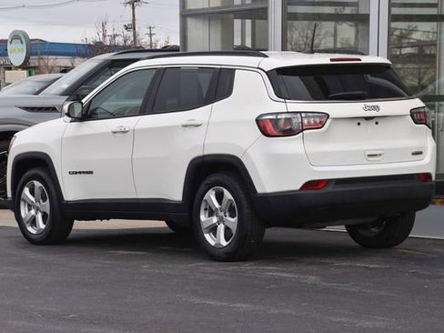 Used 2019 Jeep Compass Latitude image 9