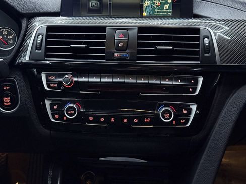 Used 2018 BMW M4 Coupe w/ Executive Package image 23