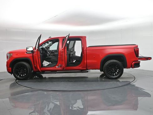 Used 2022 GMC Sierra 1500 Elevation image 43