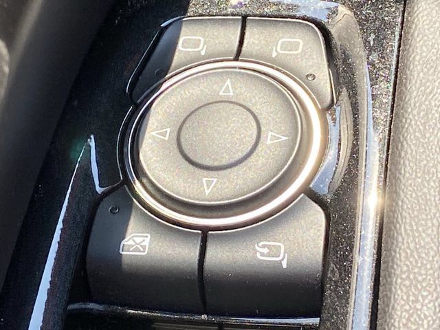 Certified 2023 Cadillac Escalade V AWD/4WD image 21