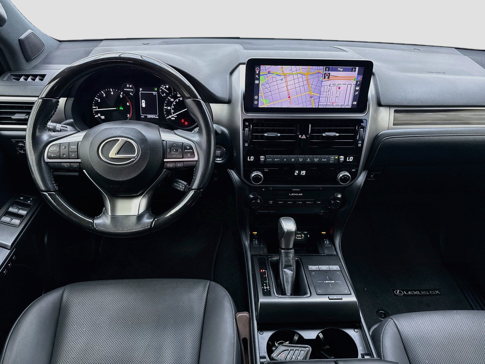 Used 2023 Lexus GX 460 Premium w/ Premium Package AWD/4WD image 15