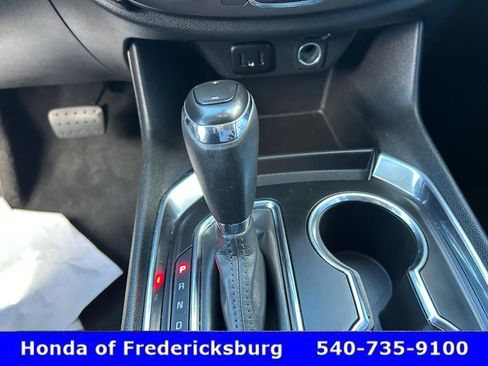 Used 2020 Chevrolet Traverse LS image 21