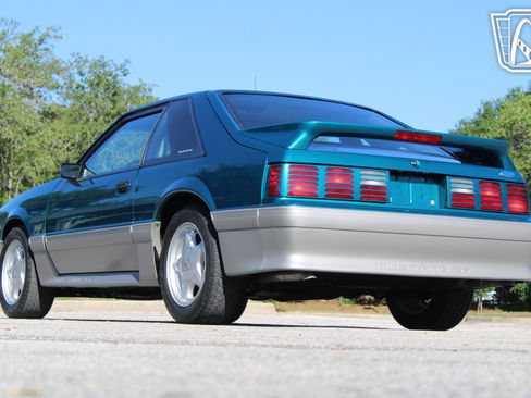 Used 1993 Ford Mustang GT RWD image 5