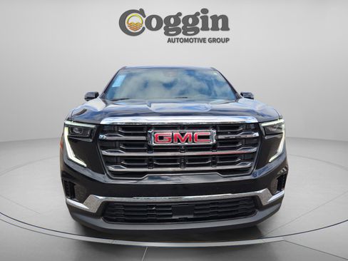 Used 2025 GMC Acadia Elevation image 7