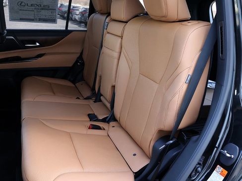 New 2026 Lexus LX 600 4WD w/ Luxury Package image 13