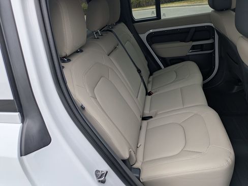 Certified 2024 Land Rover Defender 110 S image 29