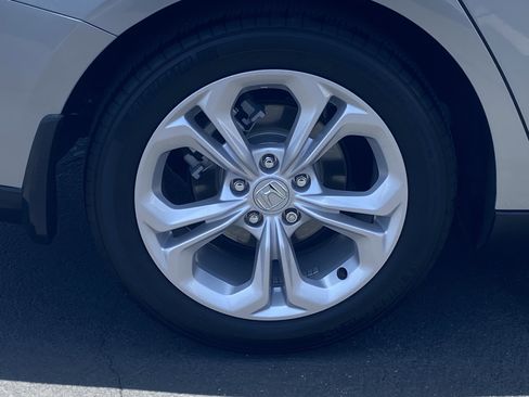 Certified 2025 Honda Accord LX image 7